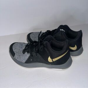 Men's Nike Air Versatile III Athletic Shoes Blue/Grey Size:7.5